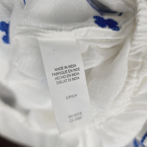 Lucky Brand Boho Blouse Top Blue and White Size S Relaxed Style - Picture 7 of 7